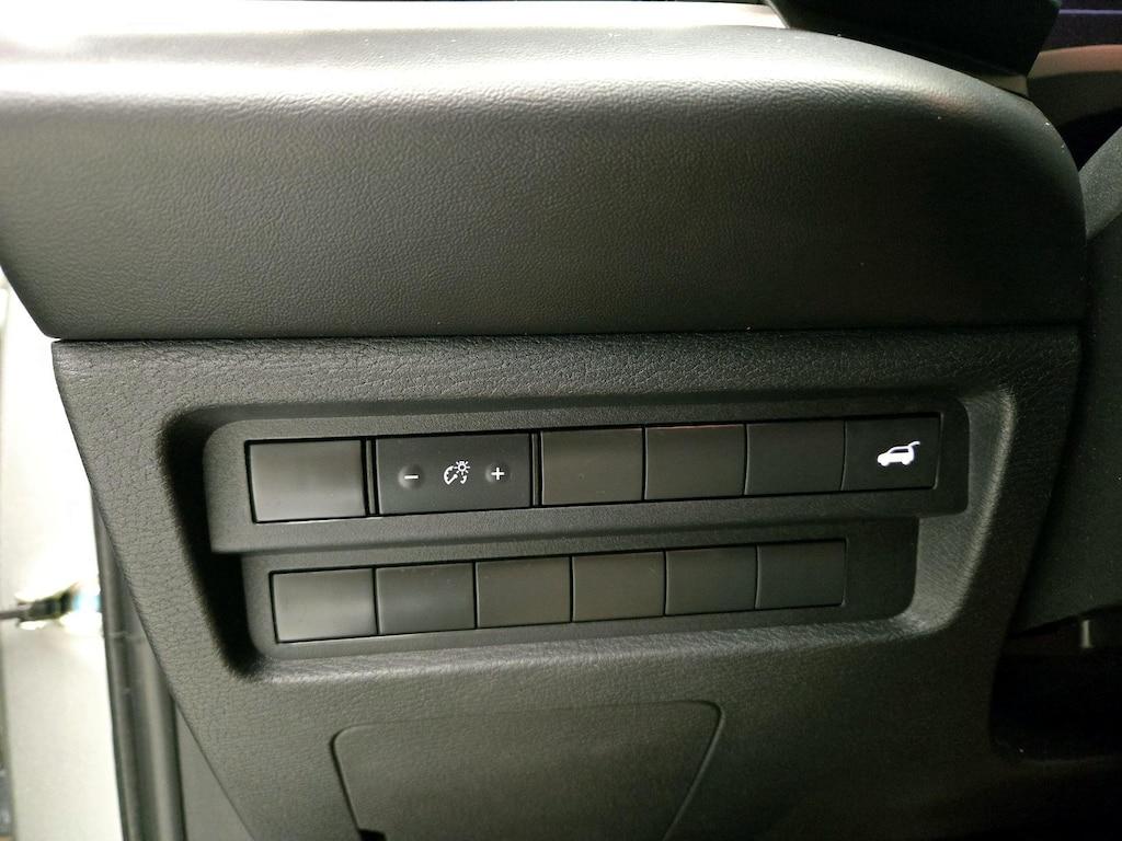 used 2022 Mitsubishi Outlander car, priced at $21,998