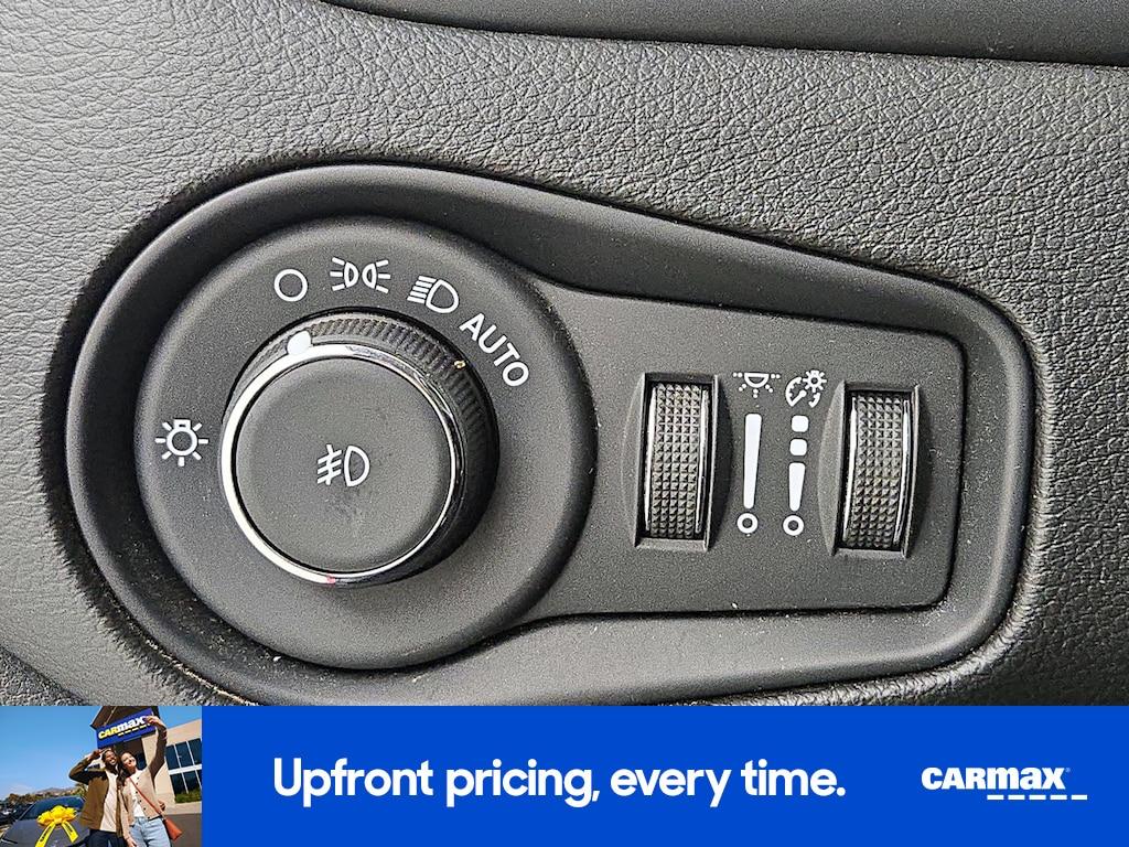 used 2023 Jeep Renegade car, priced at $21,998