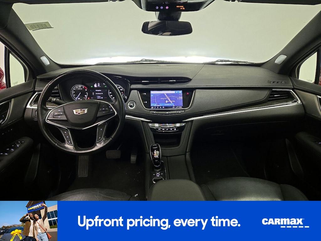 used 2021 Cadillac XT5 car, priced at $26,998