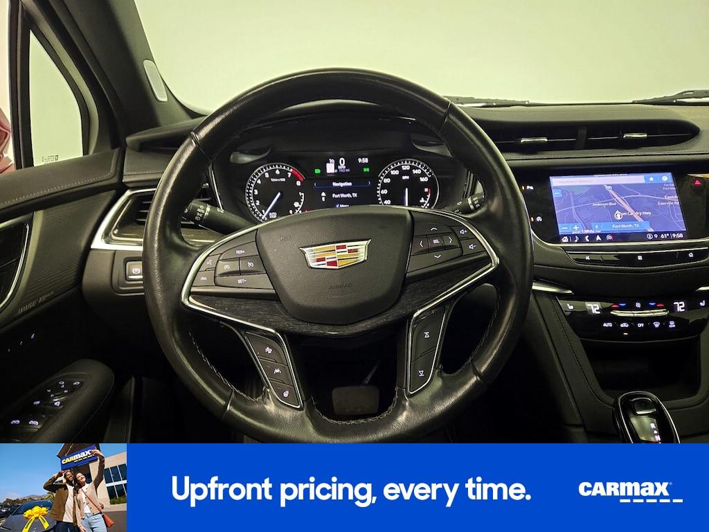 used 2021 Cadillac XT5 car, priced at $26,998