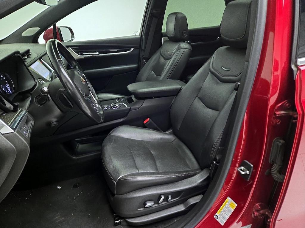 used 2021 Cadillac XT5 car, priced at $26,998
