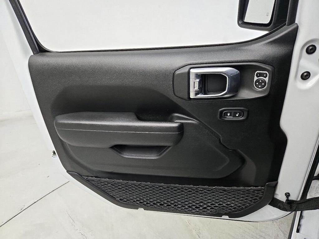 used 2022 Jeep Wrangler car, priced at $27,998