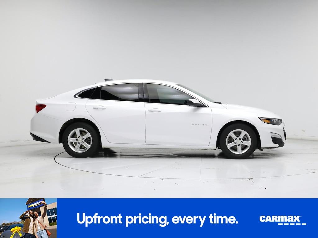 used 2022 Chevrolet Malibu car, priced at $18,998