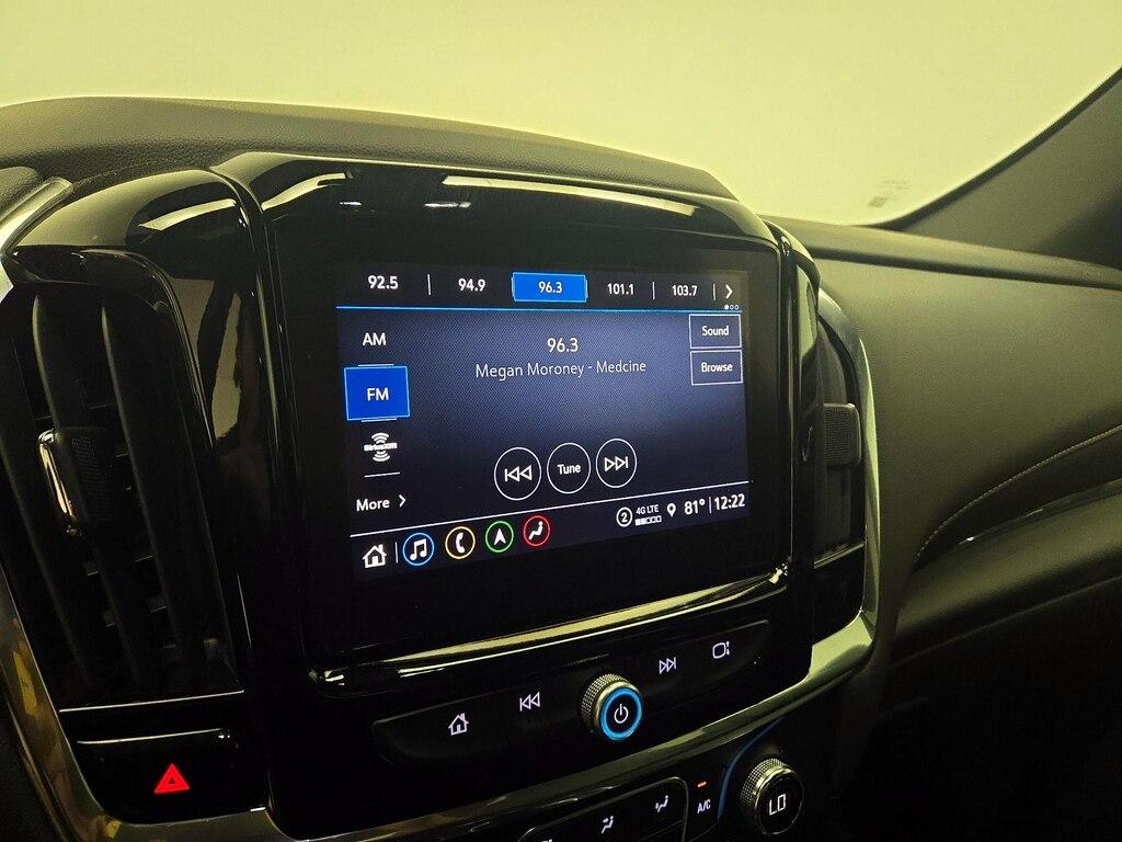 used 2023 Chevrolet Traverse car, priced at $31,998