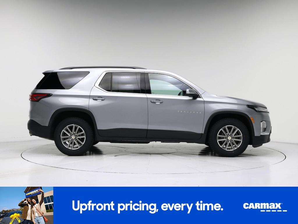 used 2023 Chevrolet Traverse car, priced at $29,998