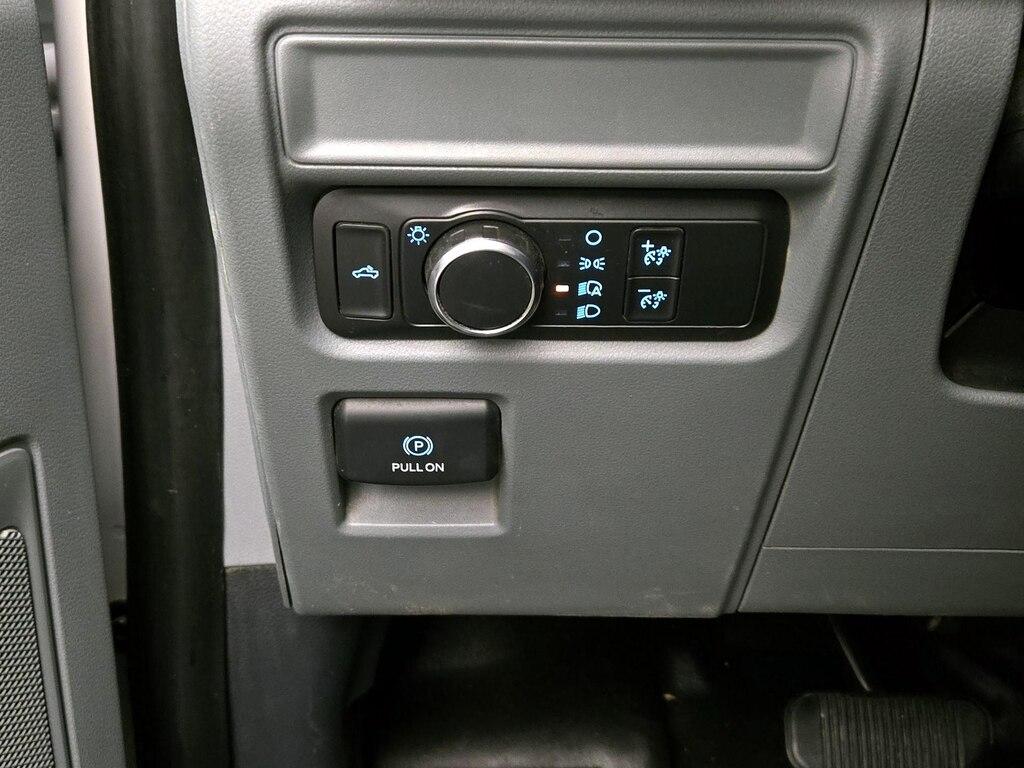 used 2021 Ford F-150 car, priced at $29,998