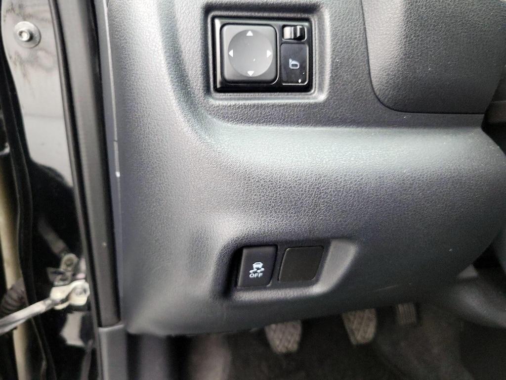 used 2015 Nissan Versa Note car, priced at $10,599