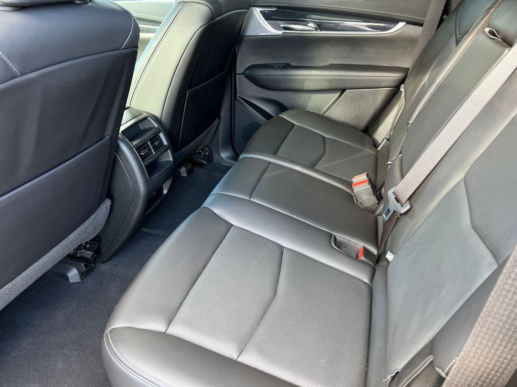 used 2023 Cadillac XT5 car, priced at $33,985