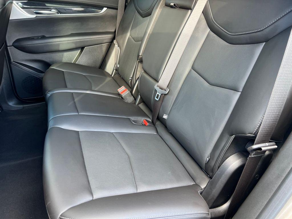 used 2023 Cadillac XT5 car, priced at $33,985