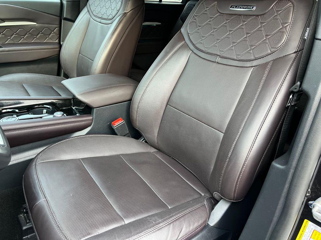 used 2025 Ford Explorer car, priced at $45,684