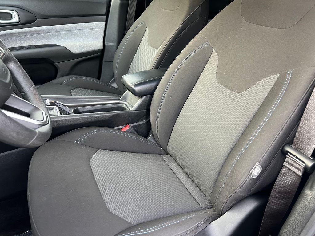 used 2023 Jeep Compass car, priced at $21,784