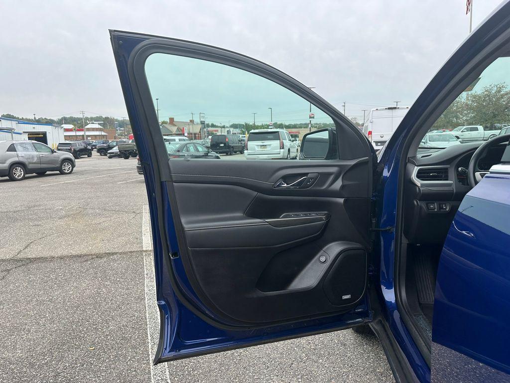 used 2023 GMC Acadia car, priced at $24,885