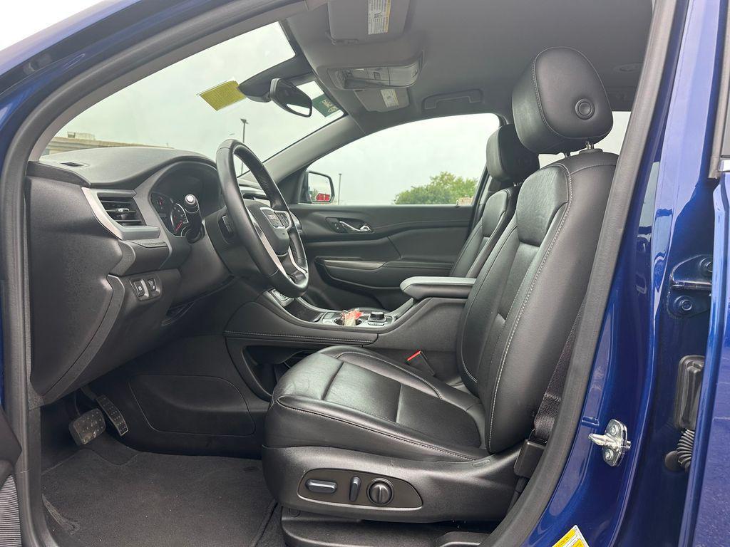 used 2023 GMC Acadia car, priced at $24,885