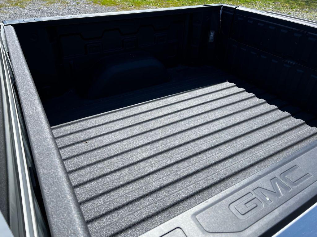 used 2025 GMC Sierra 1500 car, priced at $60,384