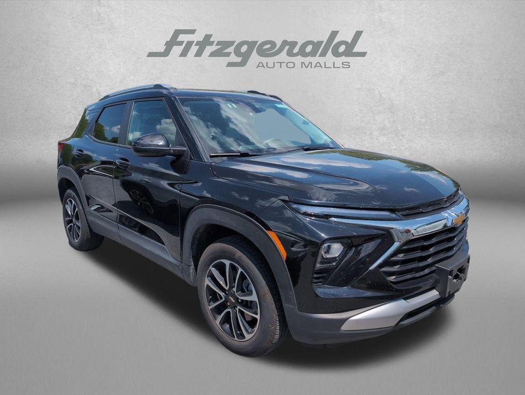 used 2025 Chevrolet TrailBlazer car, priced at $24,184