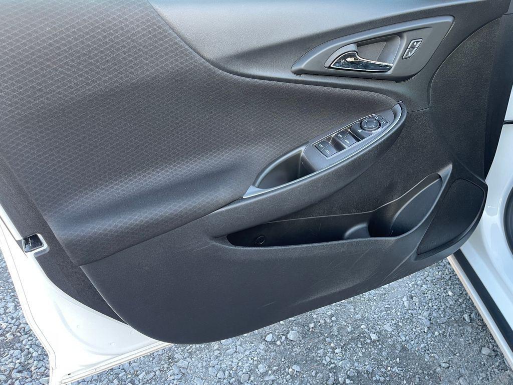 used 2024 Chevrolet Malibu car, priced at $17,985