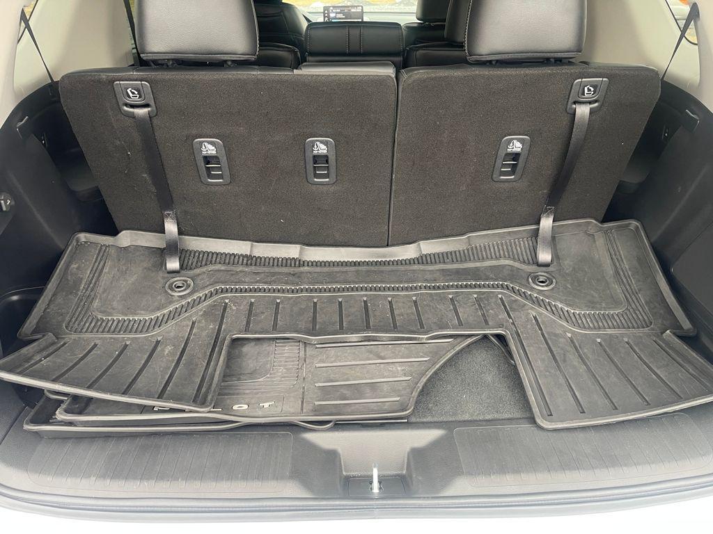 used 2025 Honda Pilot car, priced at $45,985