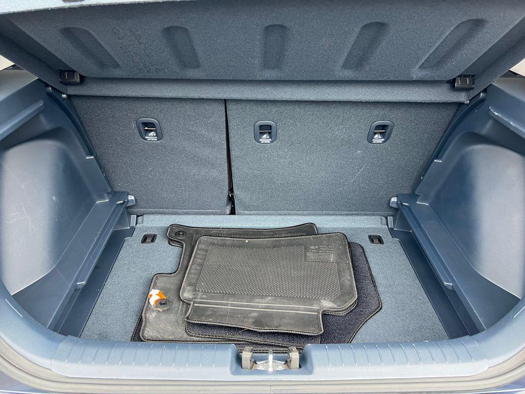 used 2025 Hyundai Venue car, priced at $21,784