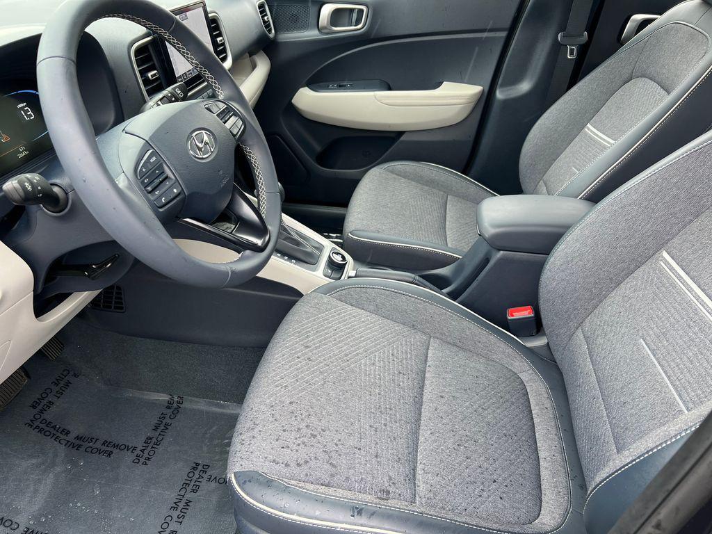 used 2025 Hyundai Venue car, priced at $21,784