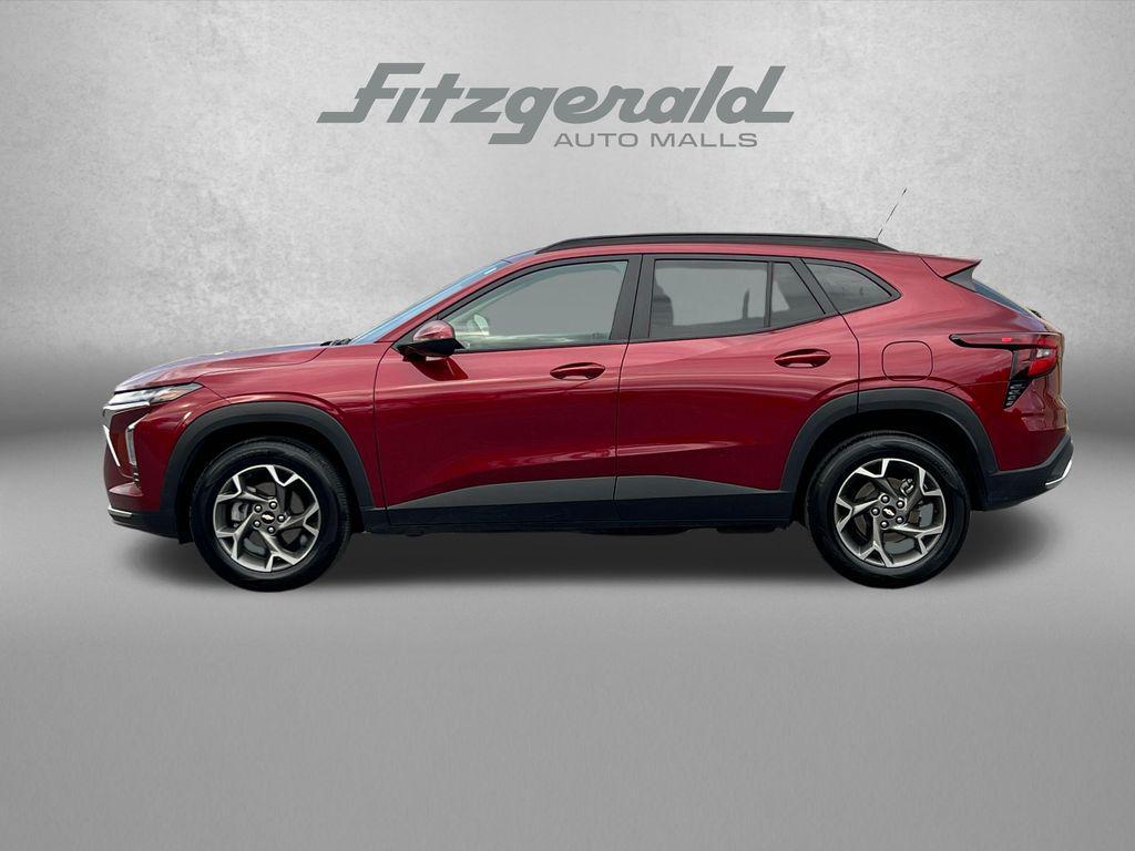 used 2025 Chevrolet Trax car, priced at $23,284