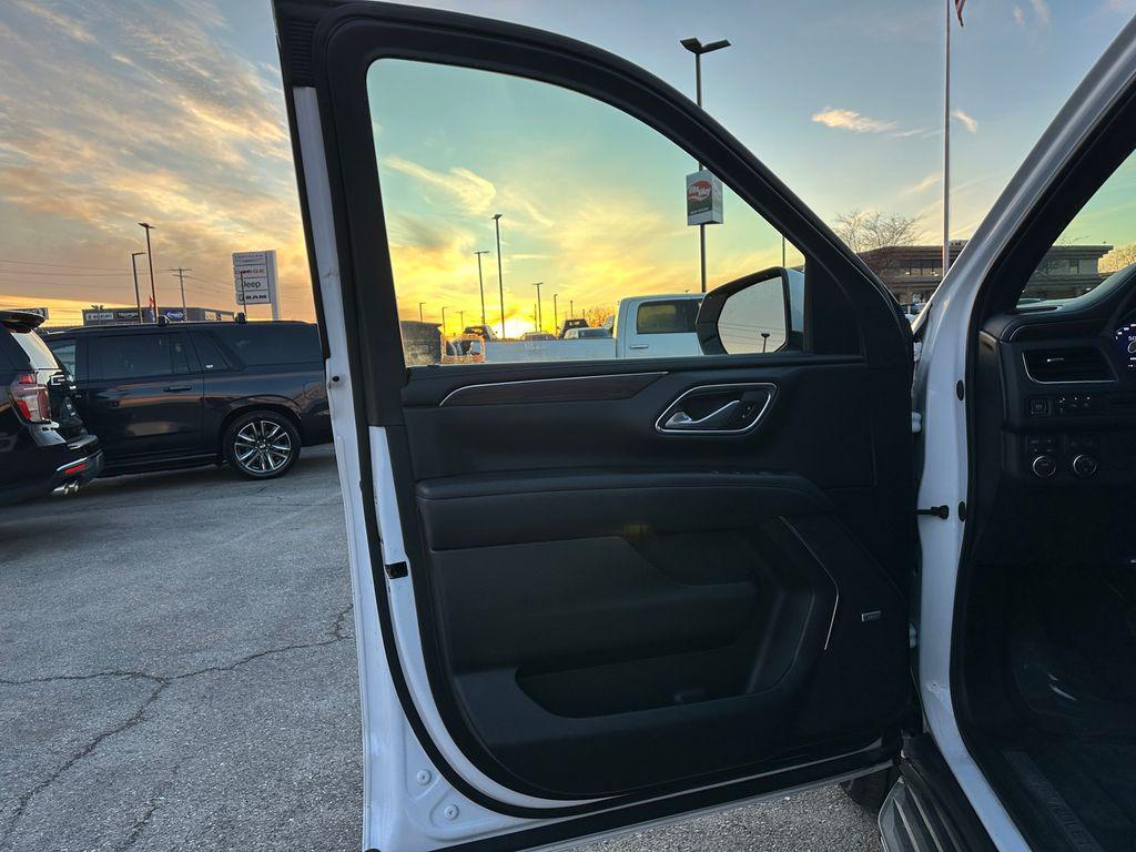 used 2024 Chevrolet Tahoe car, priced at $45,384