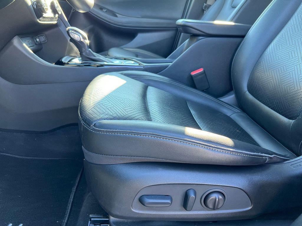 used 2023 Buick Encore GX car, priced at $19,885