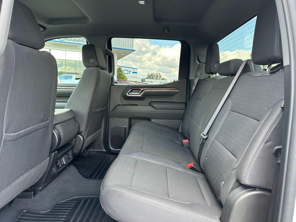 used 2025 Chevrolet Silverado 1500 car, priced at $40,885