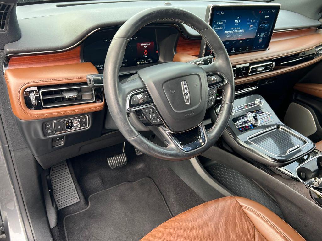 used 2022 Lincoln Nautilus car, priced at $29,985