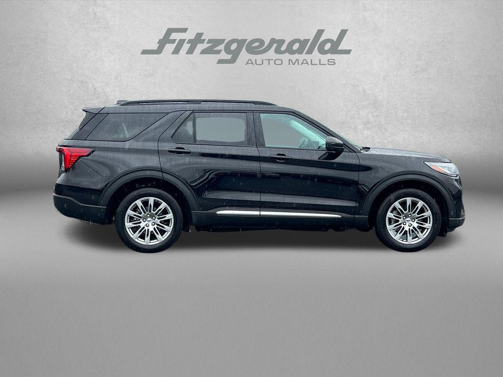 used 2025 Ford Explorer car, priced at $38,684