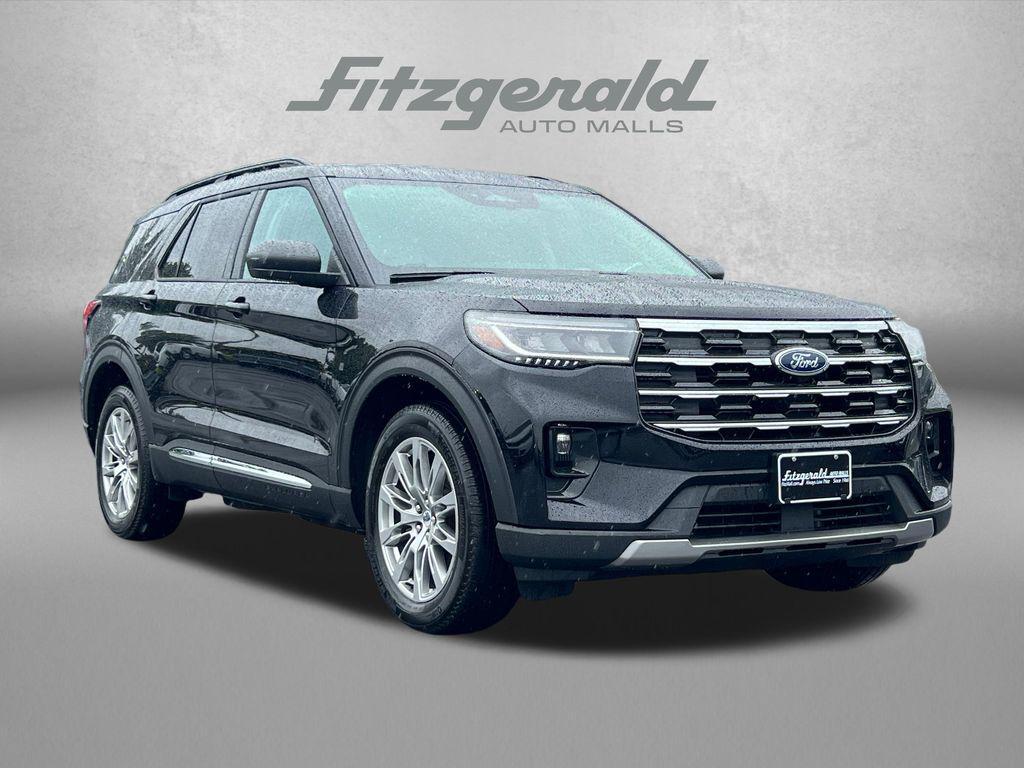 used 2025 Ford Explorer car, priced at $38,684