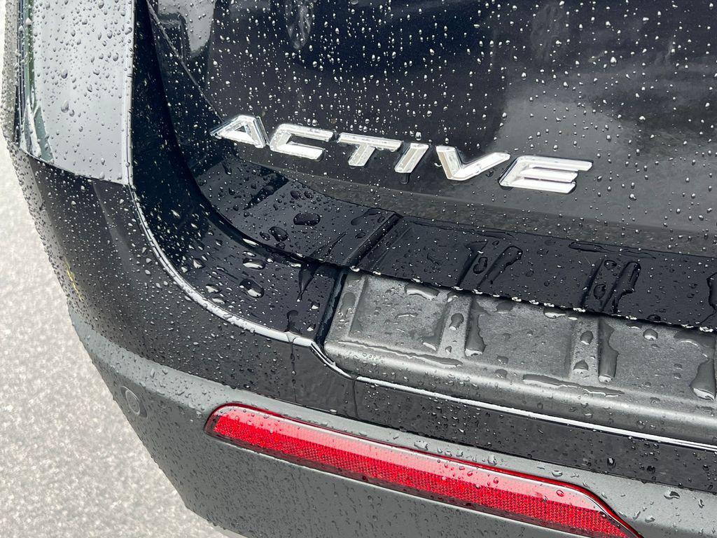 used 2025 Ford Explorer car, priced at $38,684