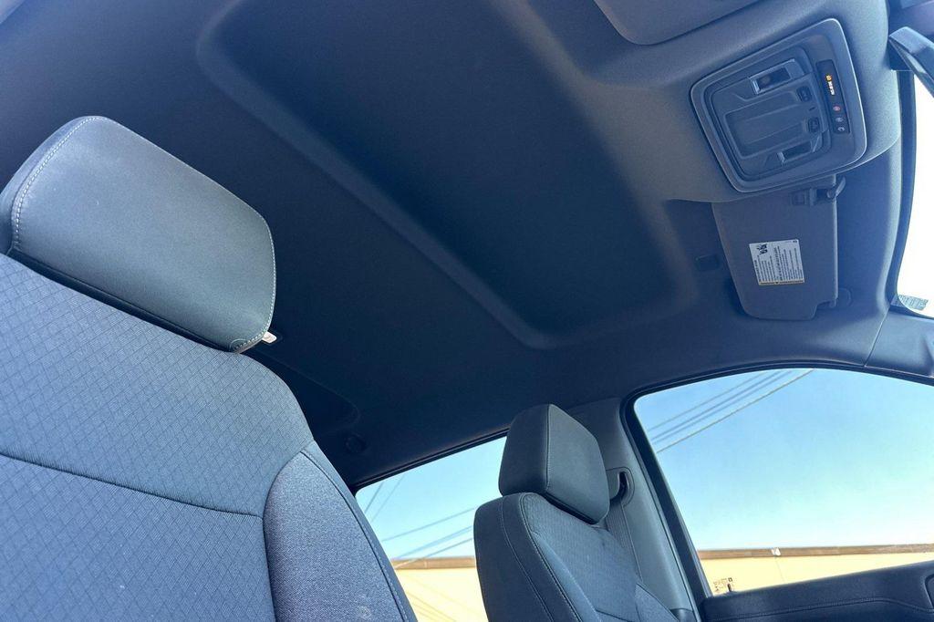 used 2021 Chevrolet Silverado 1500 car, priced at $35,900