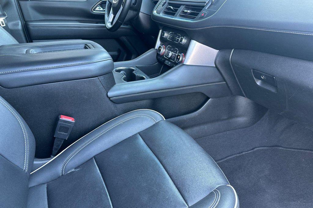 used 2023 GMC Yukon XL car, priced at $57,900