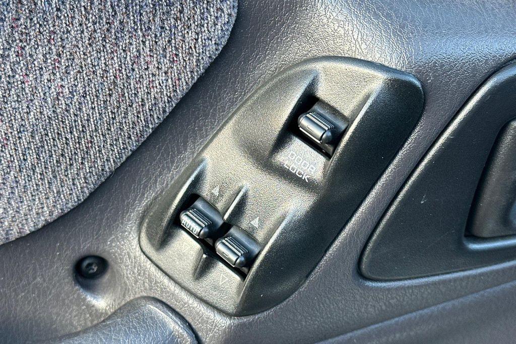 used 2000 Dodge Dakota car, priced at $6,200