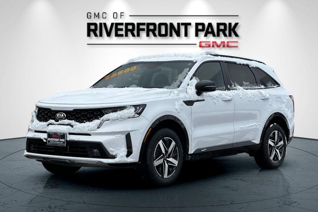 used 2021 Kia Sorento car, priced at $22,900