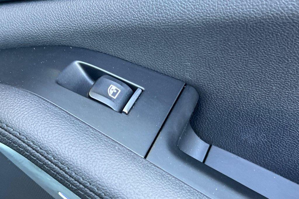 used 2022 BMW X5 car, priced at $34,900