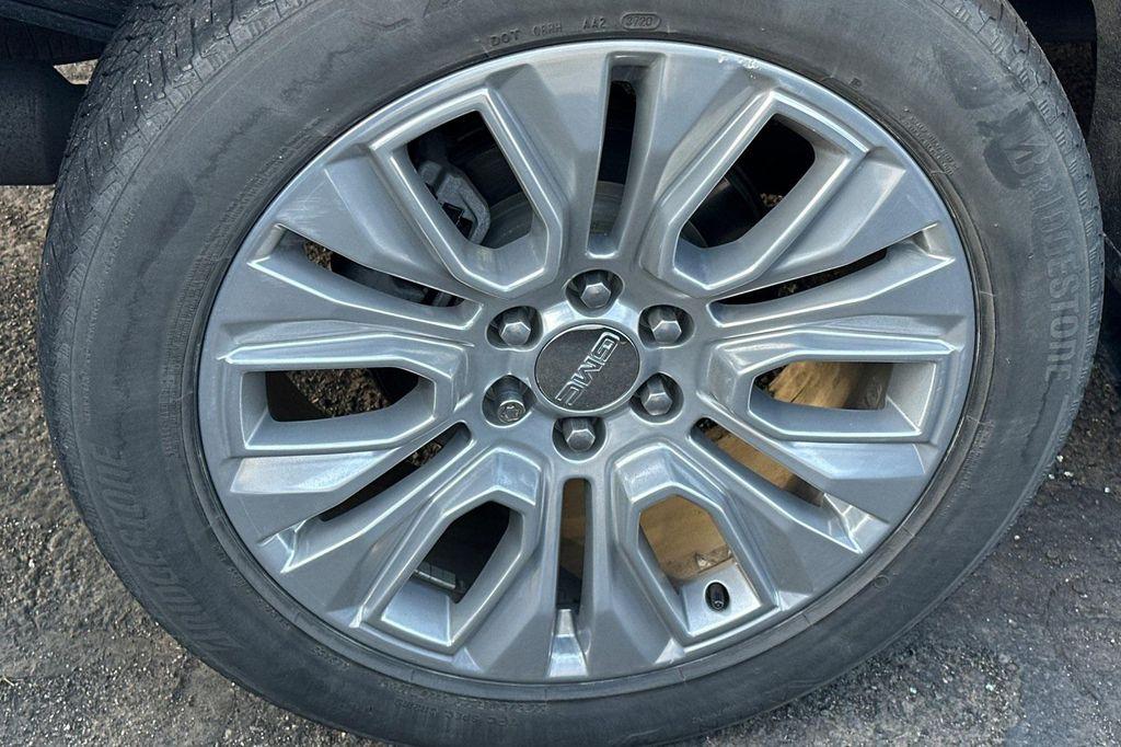 used 2021 GMC Sierra 1500 car, priced at $45,400