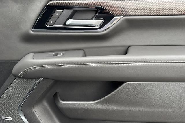 new 2025 GMC Yukon XL car, priced at $84,375