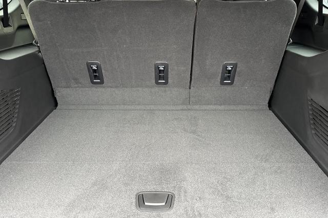 new 2025 GMC Yukon XL car, priced at $84,375