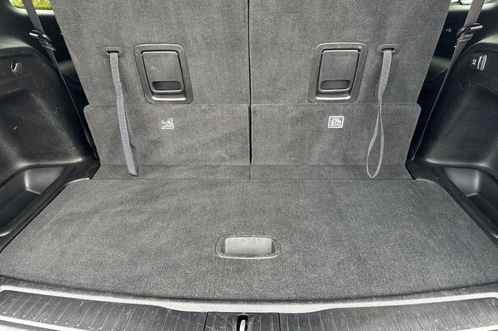 used 2023 Jeep Grand Cherokee L car, priced at $28,500