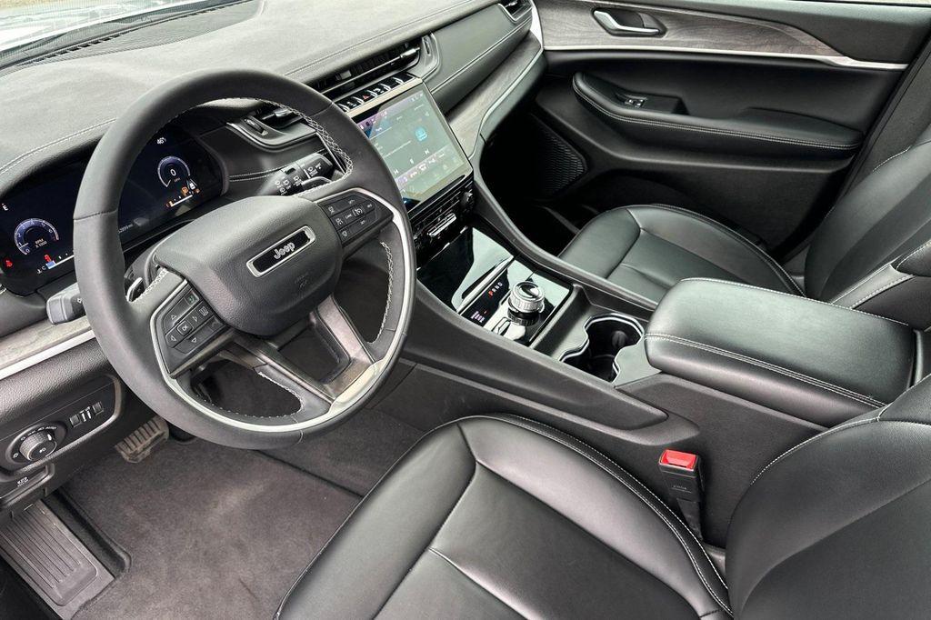 used 2023 Jeep Grand Cherokee L car, priced at $28,500