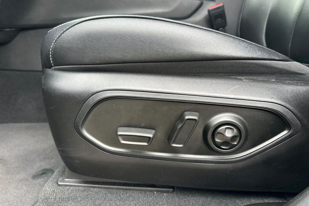 used 2023 Jeep Grand Cherokee L car, priced at $28,500