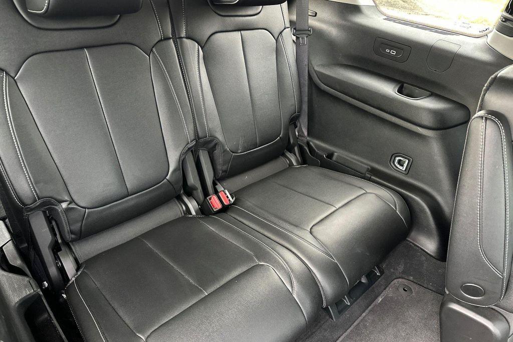 used 2023 Jeep Grand Cherokee L car, priced at $28,500