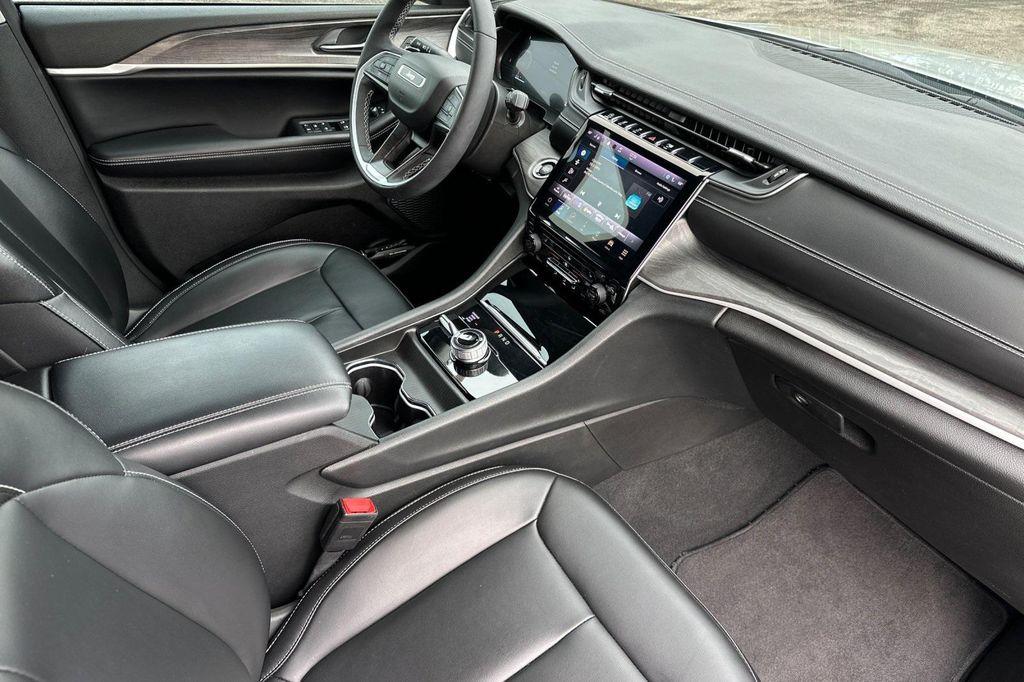 used 2023 Jeep Grand Cherokee L car, priced at $28,500