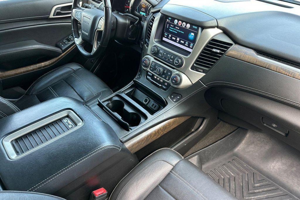 used 2018 GMC Yukon car, priced at $26,000