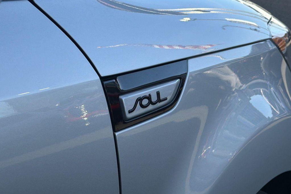 used 2018 Kia Soul car, priced at $9,995