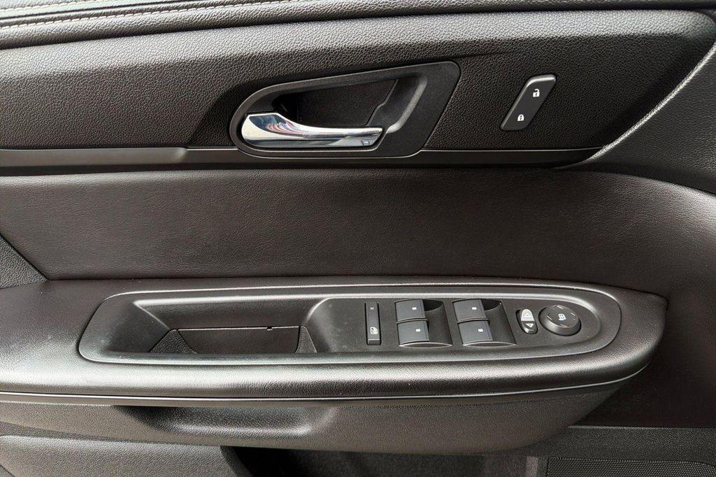 used 2014 GMC Acadia car, priced at $6,300