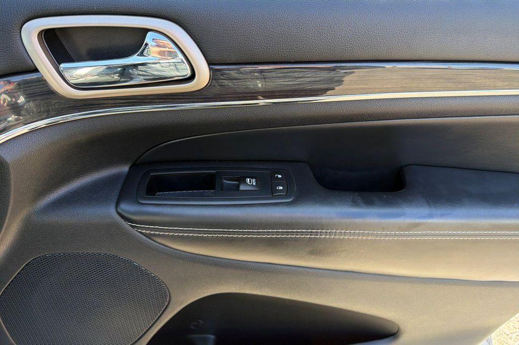 used 2016 Jeep Grand Cherokee car, priced at $14,500