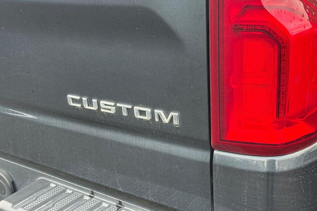 used 2019 Chevrolet Silverado 1500 car, priced at $32,335