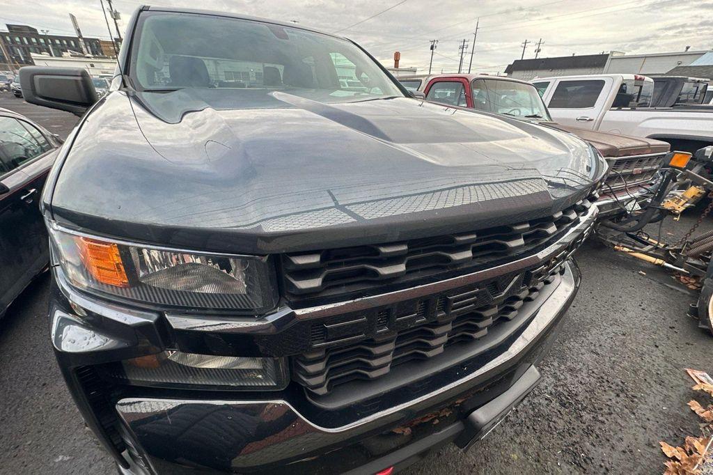 used 2019 Chevrolet Silverado 1500 car, priced at $32,335